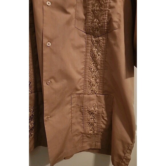 Platoon Mens XXL Button Up Tan Shirts Short Sleeve Light Embroidered - Picture 3 of 9